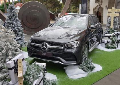 La Navidad de Mercedes Benz - Flick Canarias